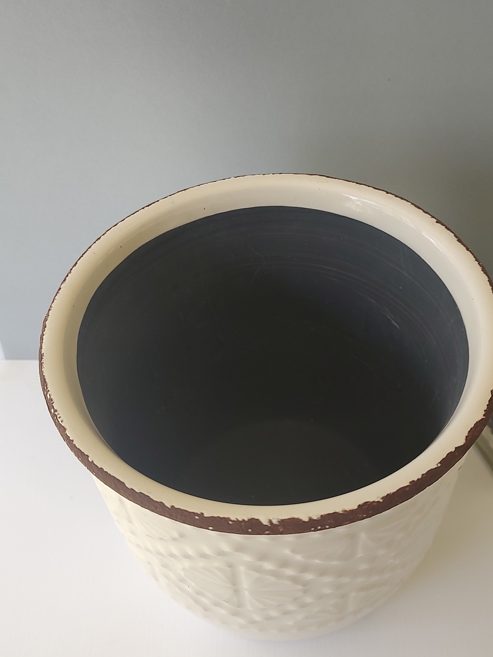Ceramic Vase Cream Textured with Rustic Rim New - Picture 3 of 12